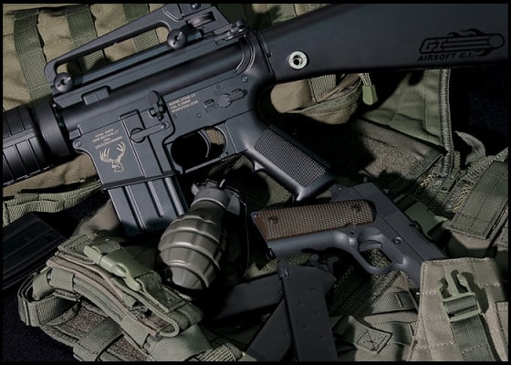 Echo 1 STAG-15 A4 AEG Airsoft Rifle ( Black )
