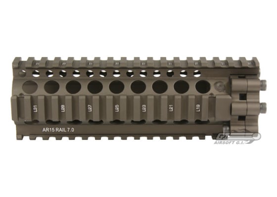 SOCOM Gear Daniel Defense 7" Lite RAS Handguard ( Flat Dark Earth )