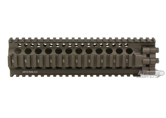 SOCOM Gear Daniel Defense 9" Lite RAS Handguard ( Flat Dark Earth )